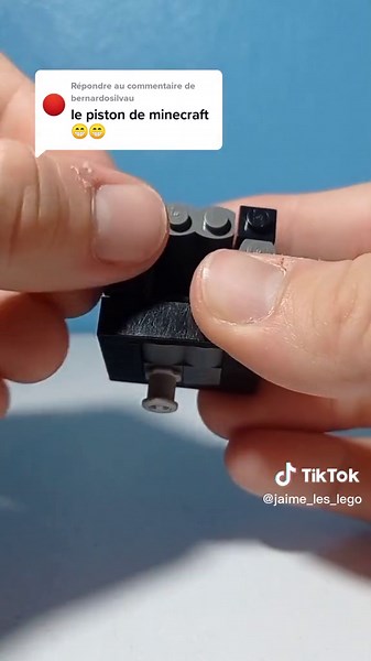 Tutoriel de construction d'un piston Minecraft en Lego