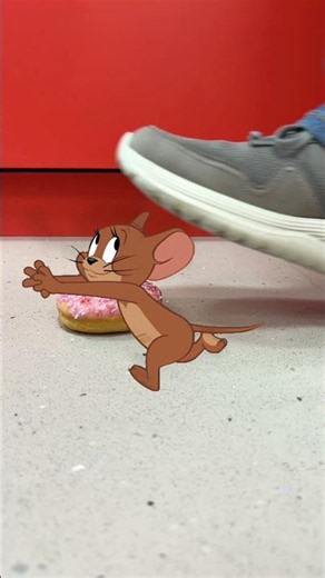 Where did that sound come from Jerry? 🦁 #roar | Tom and Jerry | Watch more on Cartoonito #Shorts