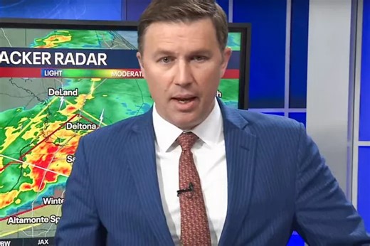 News Anchors Rush to Seek Shelter Live on the Air as Tornado Hits News Station