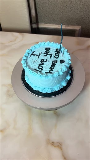 Low budget friendly cake 😍❤️