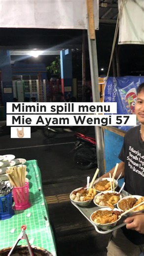 Mimin Spillkan Menu yang ada di Mie ayam Wengi 57 🙌🏼🙌🏼 Ditunggu kehadirannya teman teman 🥰 #fyp #mieayamwengi57 #mieayam #kulinertiktok #kulinermalamjogja #kulinermalam #kuliner #makanmalam #makananviral #makanan #mieayamgurih #makanmalam