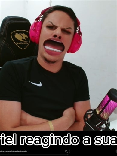 Uriel reagindo a edit dele @Uriel ao vivo 🦎 -.#viral #fyp #urielxiter #meme #uriel