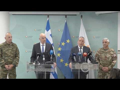 Κοινές δηλώσεις του Νίκου Δένδια με τον ΥΠΑΜ της Κύπρου Βασίλη Πάλμα
