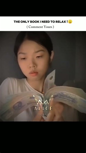 The only book..🌚 #hii_aesthetic #shortsfeed #1million #fypシ゚viral