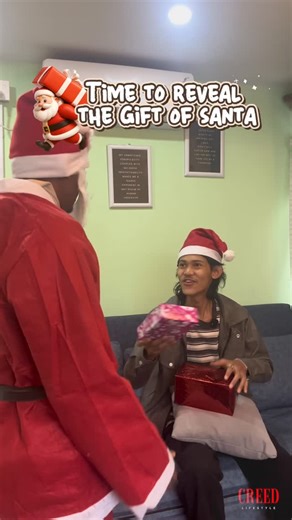 @creed.men_ on Instagram: "🎅✨ Santa just got the ultimate gift – the Beard Groomer Pro from Creed Lifestyle… and he loved it! 🪒💈 ✅ Smooth & Safe Trimming ✅ Sleek Design for Every Beard Style ✅ Perfect for Home or Travel 🚀 Watch the launch video to see why Santa’s smiling! #BeardGroomerPro #CreedLifestyle #SantaApproved #BeardGoals #GroomingEssentials DM us to order | Delivery all over Nepal."