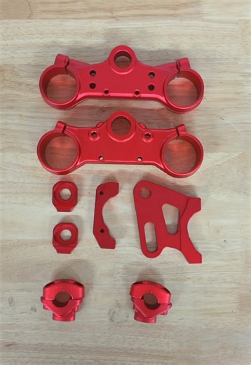 Anodized option parts available NOW! #electroandco #etmrtr #electricdirtbike #emoto #pitbikes