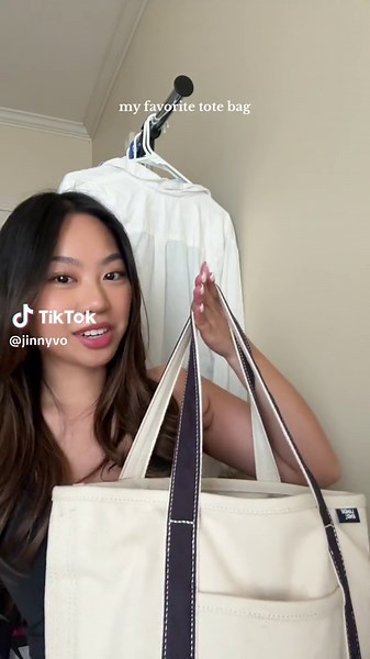 Customizable Lands' End Tote Bag Review and Guide