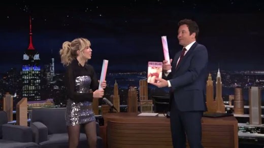 Jennette McCurdy celebrates book release with noiseless confetti