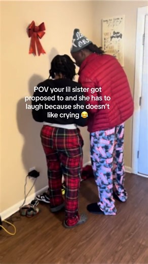 Crying: ⛔ Laughing: ✅ _____ Via: @1sixroyal | Memes