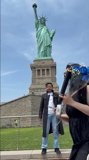 Lady Liberty Up Close 🗽 – Icon of Freedom in 15 Seconds
