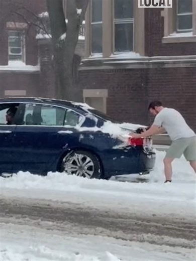 🚛 The city of Milwaukee pushes back garbage pickup after Monday's blizzard ❄️ 🏈 Is a name change in Lambeau Field's future? 🏟 ➔ Check out #foxlocal and stream #fox6news 24/7 on Youtube #packers #lambeaufield #milwaukee #wisconsin #blizzard