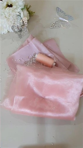 DIY Ball Gown for doll #diy #dolldress #dollclothes #diydoll #dollstyle #craft #tutorial #ballgown