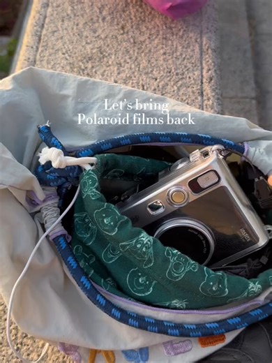 Catching Sunset and People Watching with Instax Mini Evo