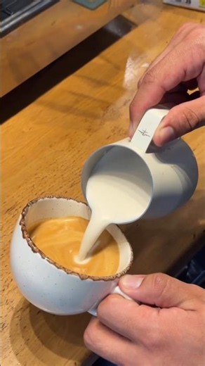 how to make Cappucino ☕🫶 #latteart #coffeelatteart #coffee #espressoyourself #espressolover #cooking