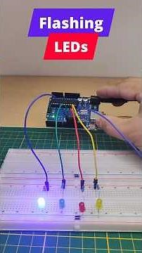 💡 Arduino UNO Blinking 4 LEDs in Sequence #Arduino #LED #Electronics #Shorts #arduinoprojects