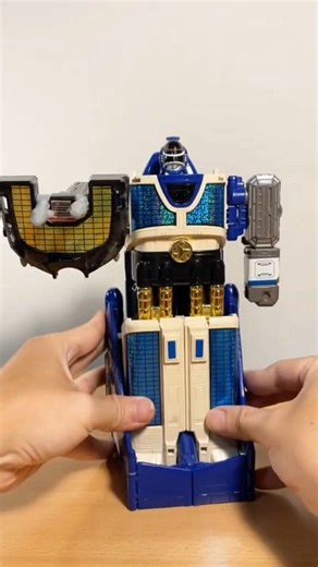 Power Rangers Lightspeed Rescue GoGoFive DX Liner boy Megazord 🚆🤖 released by bandai in 1999 #tokutoys #gogofive #powerrangers #lightspeedrescue #linerboy #megazord #tokusatsu #retrotoys | Tokutoys