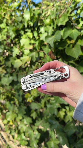 Discover the Versatile Leatherman Skeletool