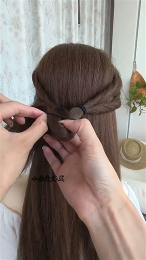 Master Easy Braiding: Prove It with Just Your Hands