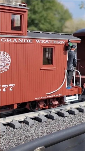 Live Steam Rio Grande mixed train run by. #gscale #narrowgauge #livesteam