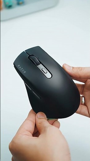 Razer Pro Click V2 | Ergonomic Gaming Mouse #razer #gamingmouse #desksetup #productivity #shorts