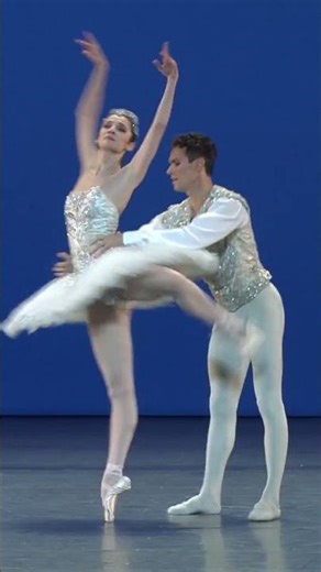 JOYAUX by George Balanchine (trailer)