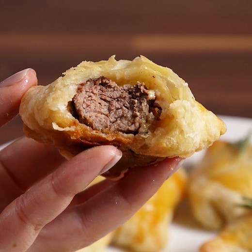 Beef Wellington Bites are a classy app that are super easy to make. Full recipe: http://dlsh.it/36FXQAR | Delish
