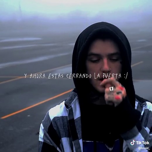 Song: beat it - Lil peep #lilpeepedit #lilpeepfansforever #sad #lilpeep🖤 #parati #lilpeeplove #fypシ #lilpeepfans #lilpeep #tiktokhazmeviral #lilpeepsadboy💔 #letras #beatit #sacamedelflop