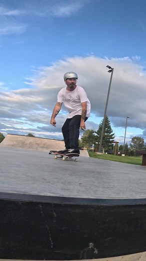 Customize Your Own Skateboard Graphics