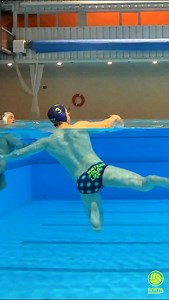 🥽 UNDERWATER VIEW 🥽 🌟 We learn from the best — using the best technology! Don’t miss @alvarogranados8 and @bea8ortiz ’s skills from this unique perspective. Did you know we use the @watlicam every day at our Academy? 💡🎥 | BIWPA Water Polo Academy