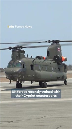 RAF Chinook helps fight Cyprus wildfire🔥