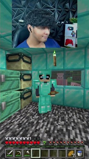 I THINK I WAS IN CREATIVE MODE... #minecraft #shorts