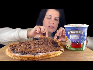 NUTELLA OREO CRUNCHY PIE | MUKBANG | ASMR