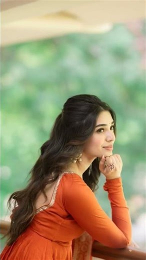 Paheli Pahli bar mohabbat ki hai kuchh na samjh me aayi mai kya karun