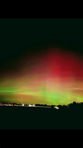 Check out this video of the northern lights! Amazing! #southernwisconsin #northernlights #gamebirdproducers | MacFarlane Pheasants