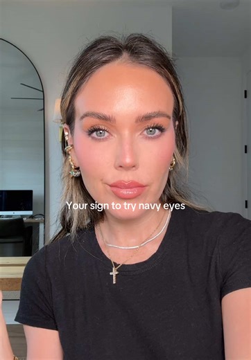 Navy eye makeup is 🤌 | navy eye makeup