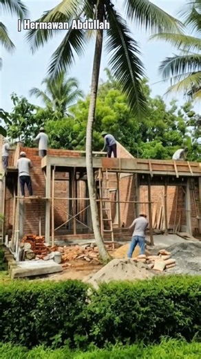 🏡 From Foundation to Dream Home — Satisfying House Construction!