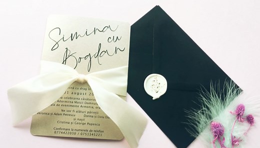 Cum să vă faceți singuri invitațiile de nuntă în 7 pași simpli