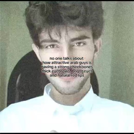 they are so attractive having a natural red lips, define cheekbones, thick eyebrows, and a bright eyes #arab