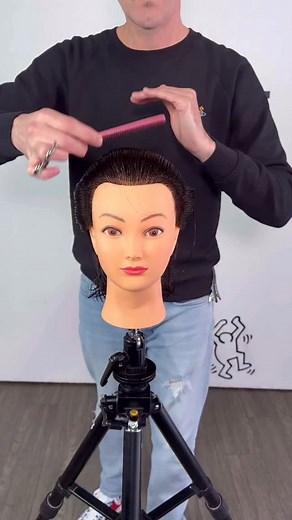 Graduated Bob Here’s one of my absolute favorite haircuts The Graduated Bob as it is classically known. Building a foundation in the nape and then placing the Bob on top of it. This cut will help you fine tune your ability to cut hair. Have you seen how i cut this shape in a different easier way? Checkout KDF 3 video series (link in bio) Dec 1st - online Knowledge class. Link in bio #hair #haircut #haireducation #djmuldoon #hairstyle | D.j. muldoon