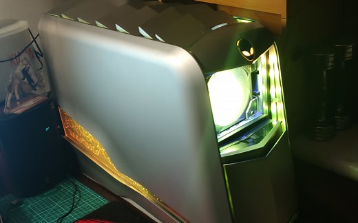 【古董机箱】外星人 Aurora R4 机箱组装