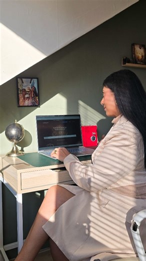 AD | 🪙 Tot en met 8 december 2025 ontvang je bij @goldrepublic_nl 20% korting op transactiekosten met code GOLDFRIDAYNL. ➡️ En er is een winactie, want wanneer jij je aankoop op Instagram deelt met #GoldFriday, maak je kans om jouw aankoopbedrag in goud terug te winnen. Investeer jij al in iets dat zijn waarde behoud? #GoldRepublic #investeren | reenajagram.com