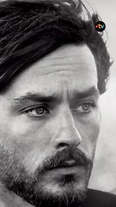 🔴🎬 Alain Delon est décédé à l’âge de 88 ans ce dimanche. Légende du cinéma, il laisse derrière lui une carrière exceptionnelle et des films qui ont marqué des générations d'entre vous. | Télématin