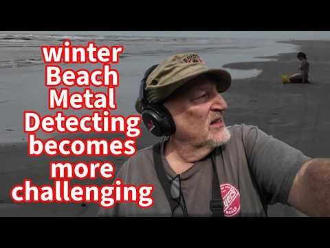 Without swimmers losing booty , beach metal detecting requires a lot of patience and forethought