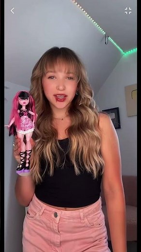 Monster High Skulltimate Secrets gave me an epic new look!! #Ad 🤘*crazy transformation* 🎸🎸