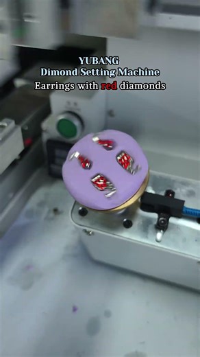 Automatic Diamond Setting Machine for Earrings | YUBANG CNC Jewelry Setter
