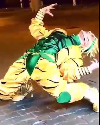 126K views · 9.1K reactions | Cool and amazing!  Credit: instagram @cosplay_connection #dio #diobrando #jojo #jojosbizarreadventure | EZCosplay Costumes | Facebook