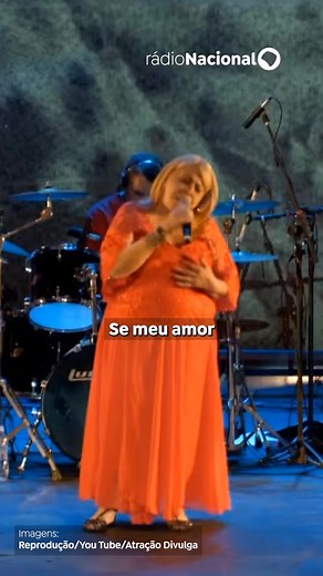 MÚSICA DO NORDESTE |Já conhece Anastácia, a rainha do forró? O Acervo Origens deste domingo (9) exalta o talento da cantora e compositora nordestina. Anastácia começou sua carreira na década de 60 e foi parceira de Dominguinhos. No programa Acervo Origens, o jornalista Cacai Nunes apresenta o disco Torrão de Ouro, de 1971. Confira. 🎙️ Acervo Origens 📅 Domingo, 21h 📱 app Rádios EBC 💻 radios.ebc.com.br | Rádio Nacional