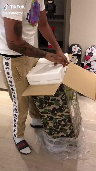 AJ Tracey Buys 1000% Bearbrick | Hypebeast Collectible Grail Point