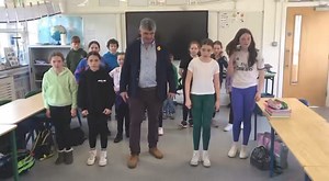 92K views · 389 reactions | This morning I was in Knocknasna Scoil Naomh Pádraig and they challenged me to do a TikTok Dance 藍 With the Dance stand of the Physical Education curriculum i took part in Austin TikTok dance with the senior room  Independent Ireland | Richard O'Donoghue TD | Facebook