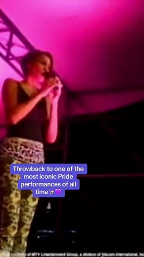 Whitney Houston performing “Heartbreak Hotel” live in MTV Pride Pier Dance 1999 #whitneyhouston #prideanthems